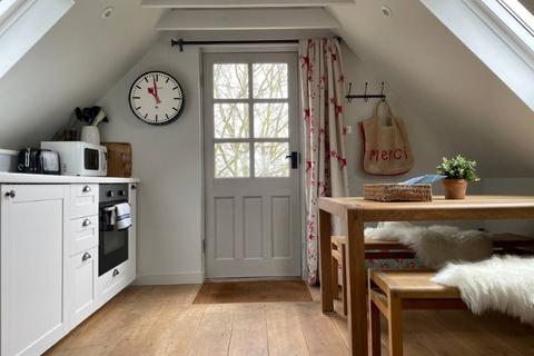 undefined, Bugmore Hill , Old Alresford SO24