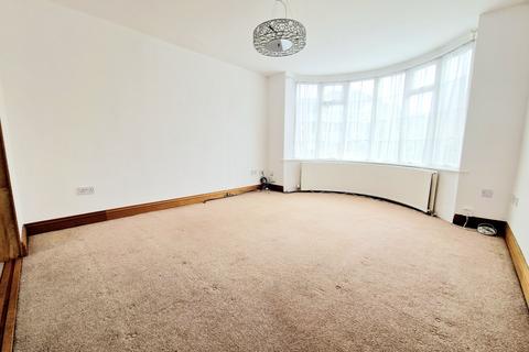 3 bedroom semi-detached house to rent, Colinwood Close, Bury, BL9