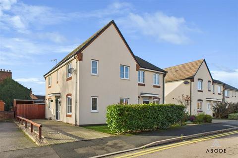 3 bedroom semi-detached house for sale, Thorntree Lane, Burton  on trent DE14