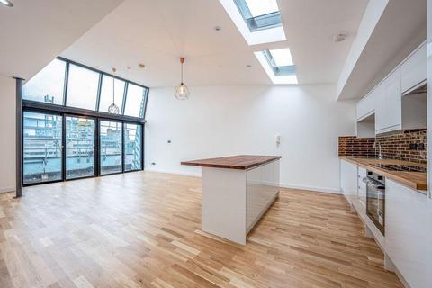 2 bedroom flat for sale, Cable House, Liverpool