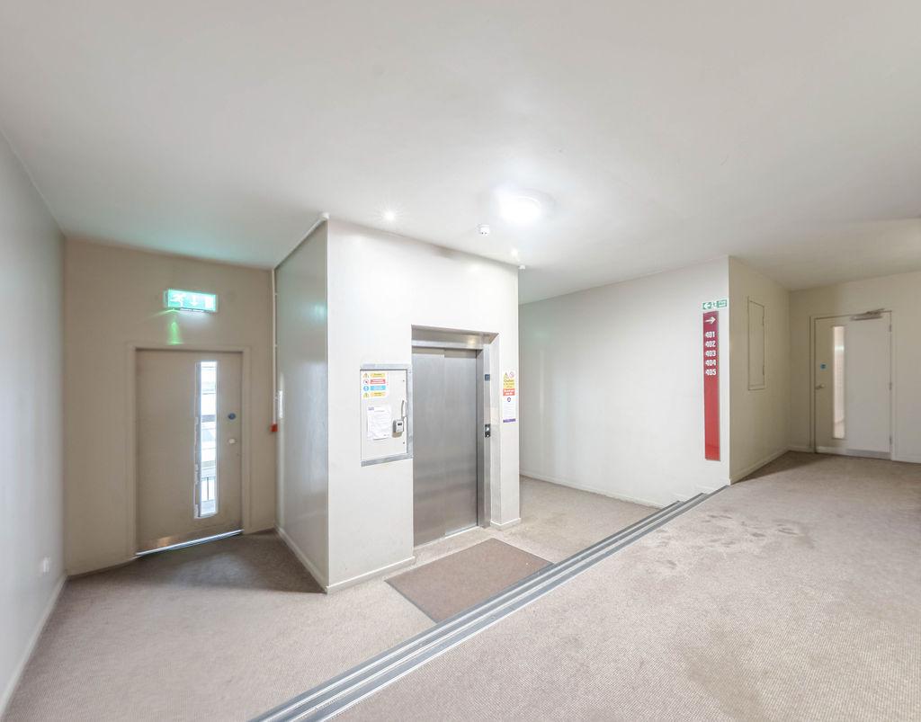 Communal lift