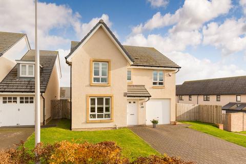 4 bedroom detached house for sale, 47 Bowbridge Crescent, Mortonhall, Edinburgh, EH17 8UX