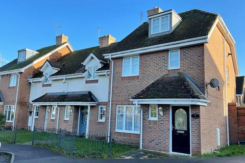 undefined, Great Marlow, Hook, Hampshire, RG27