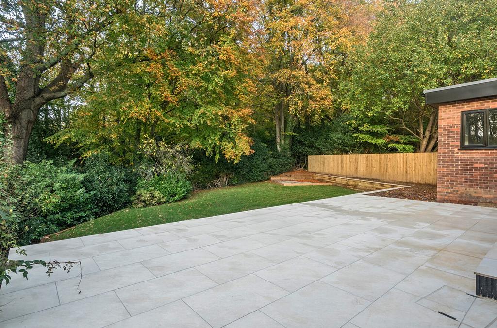 1377360-19-6914a0...