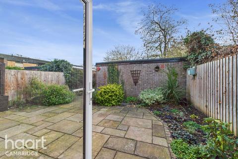 3 bedroom end of terrace house for sale, Hazelwood Close, Cambridge