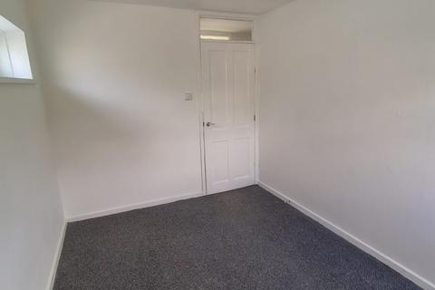 undefined, Bankside, Hyde SK14