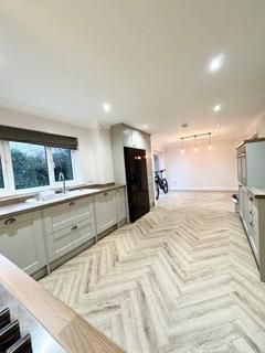 4 bedroom detached house to rent, Waterslade Drive, Ivybridge