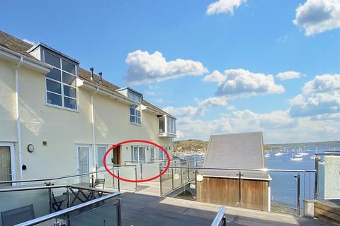 1 bedroom apartment for sale, Falmouth