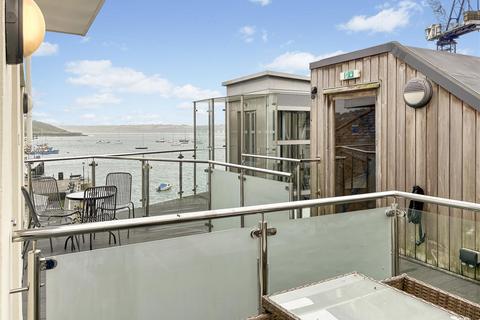 1 bedroom apartment for sale, Falmouth