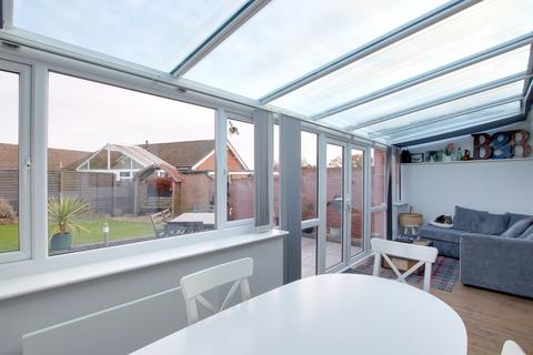 2 bedroom semi-detached bungalow for sale, DUNDEE CLOSE, FAREHAM
