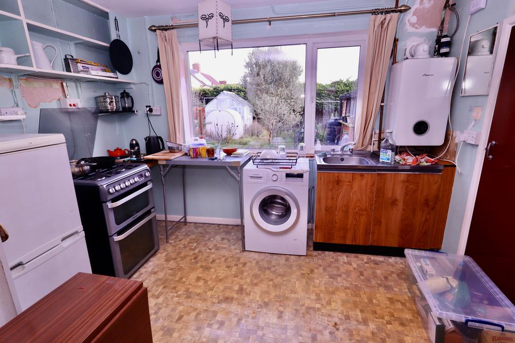 Kitchen area