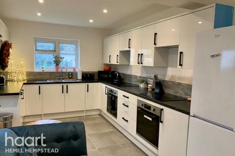 undefined, Whippendell Road, Watford