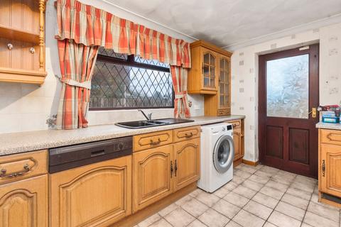 3 bedroom semi-detached house for sale, Dinorben Avenue, St. Helens, WA9