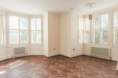 2 bedroom apartment for sale, Rutland Park, Botanical Gardens, Sheffield