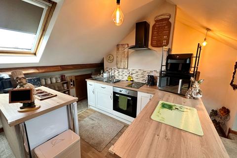 4 bedroom terraced house for sale, Netherleigh Road, Torquay, TQ1 3HB