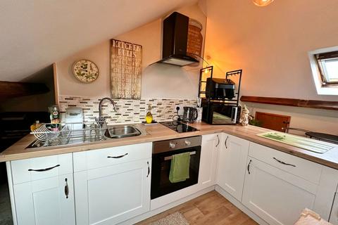 4 bedroom terraced house for sale, Netherleigh Road, Torquay, TQ1 3HB