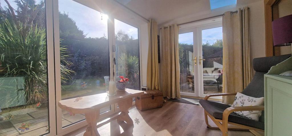 Sunroom (2)