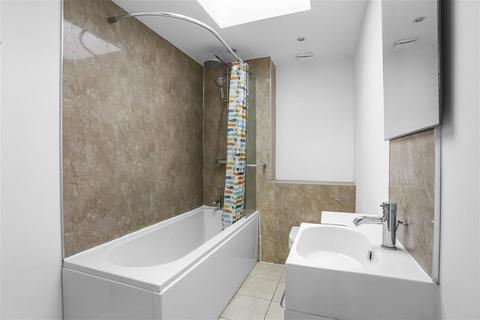 2 bedroom apartment for sale, Ingestre Road, London