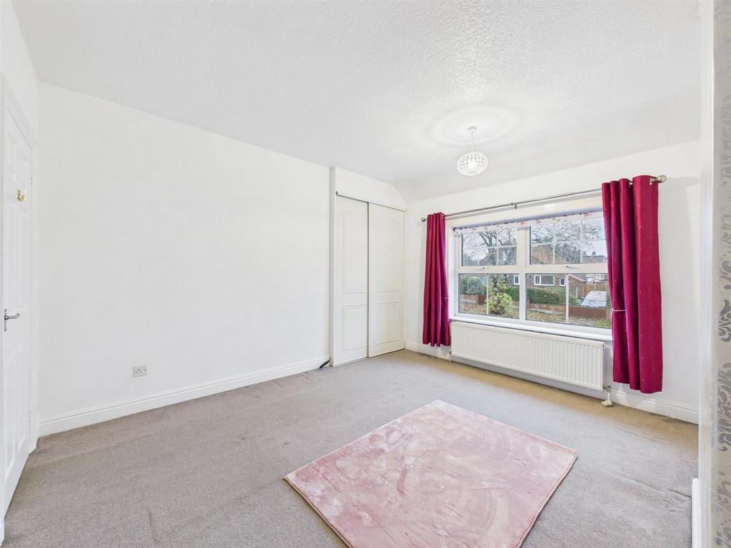 Bedroom: