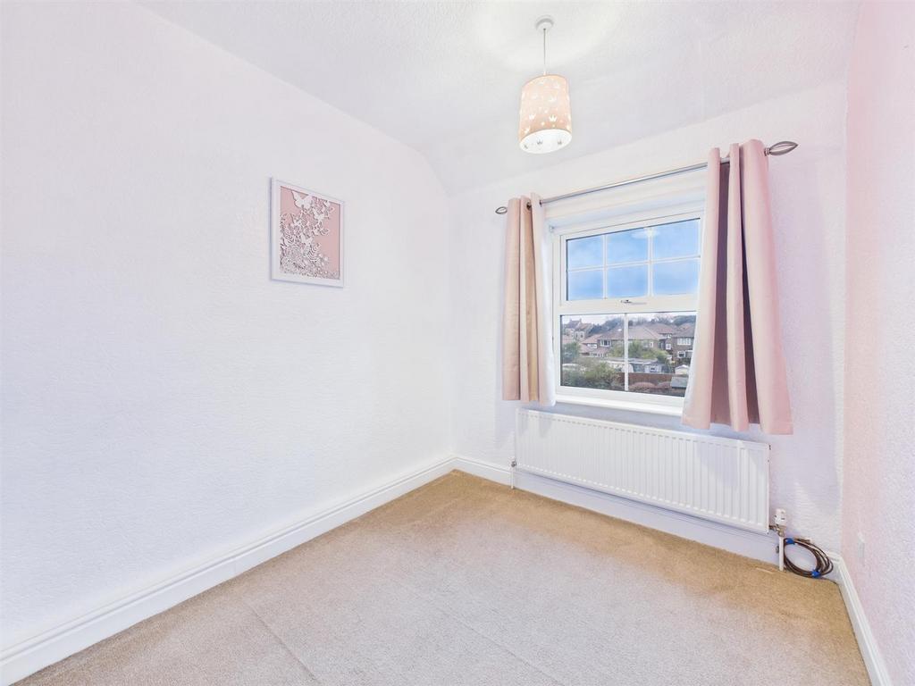 Bedroom: