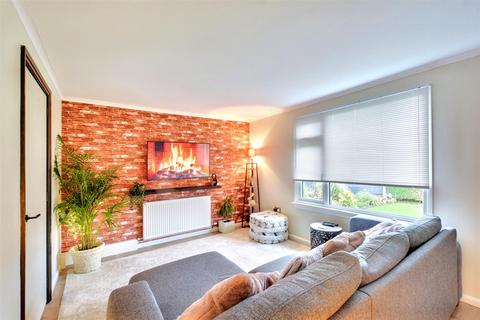 2 bedroom detached bungalow for sale, Fremount Drive, Nottingham