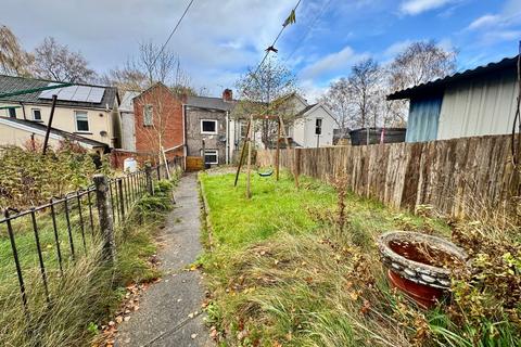 4 bedroom terraced house for sale, Islwyn Terrace, Pontllanfraith, NP12
