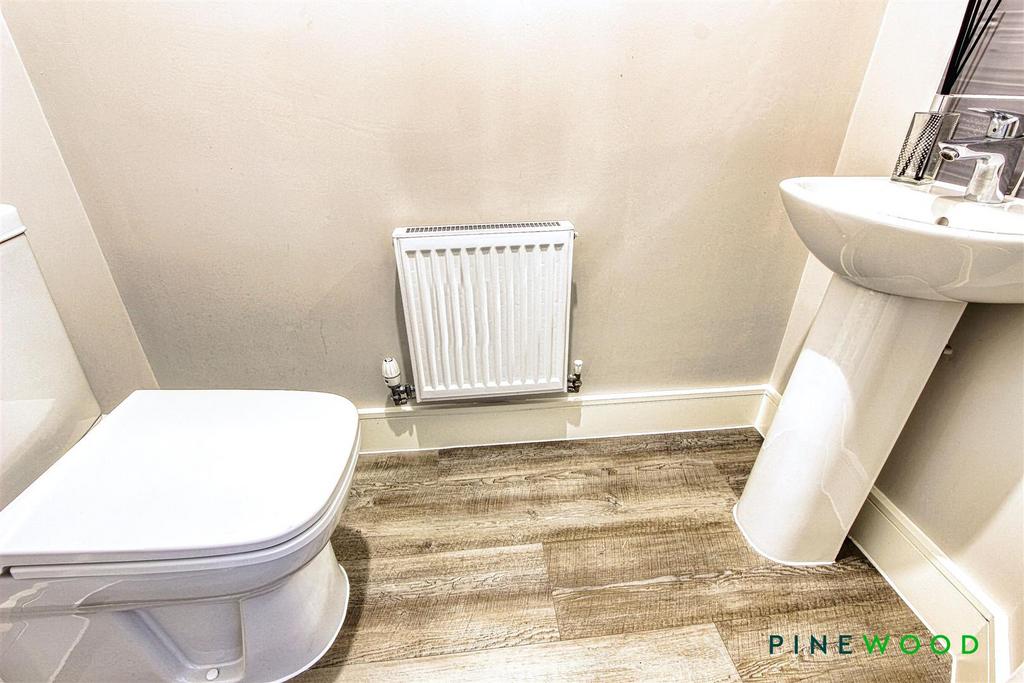 Ground floor wc