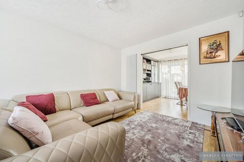undefined, Erroll Road, Romford