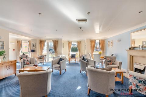 1 bedroom apartment for sale, Benedict Court, Western Avenue, Newbury, Berkshire, RG14 1AR
