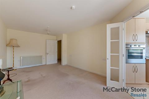 undefined, Benedict Court, Western Avenue, Newbury, Berkshire, RG14 1AR