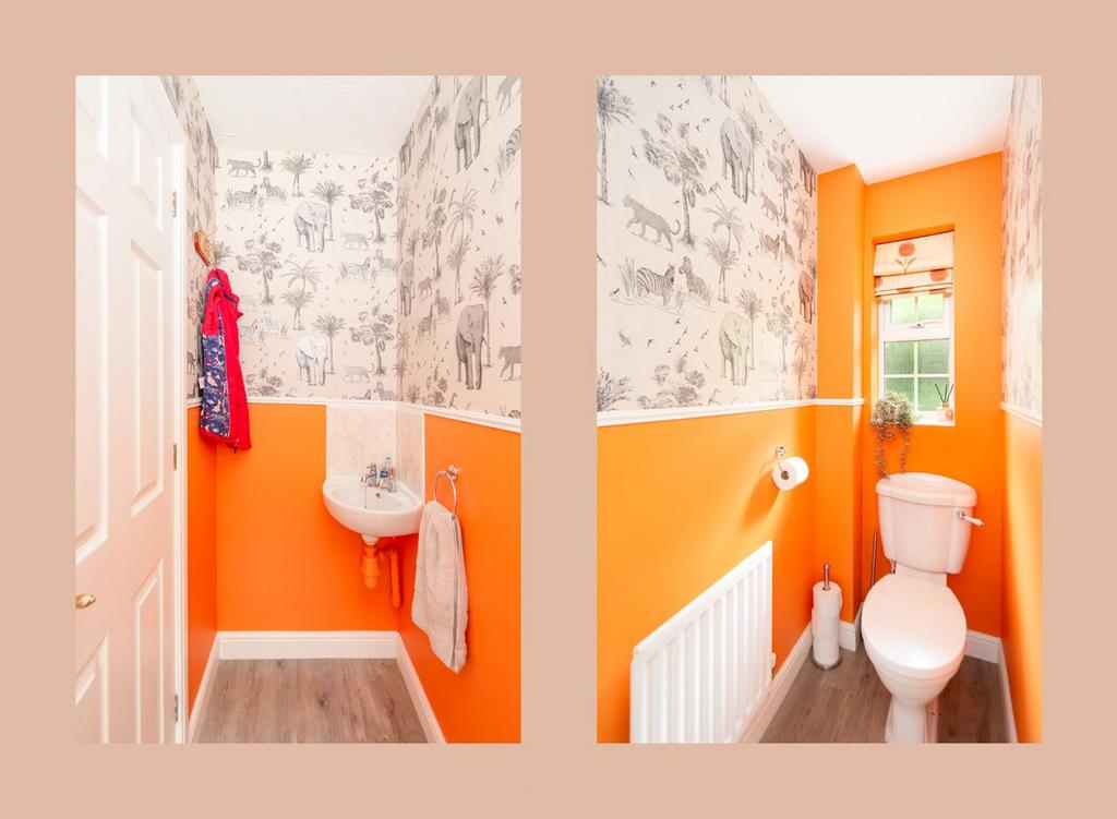 09-cloakroom.jpg