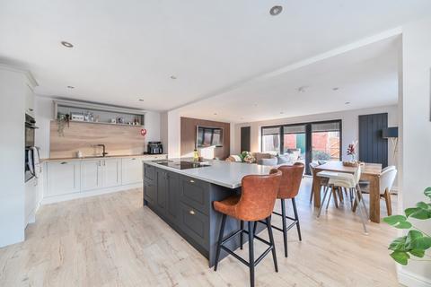 4 bedroom detached house for sale, Northfield Avenue, Sudbrooke, Lincoln, Lincolnshire, LN2