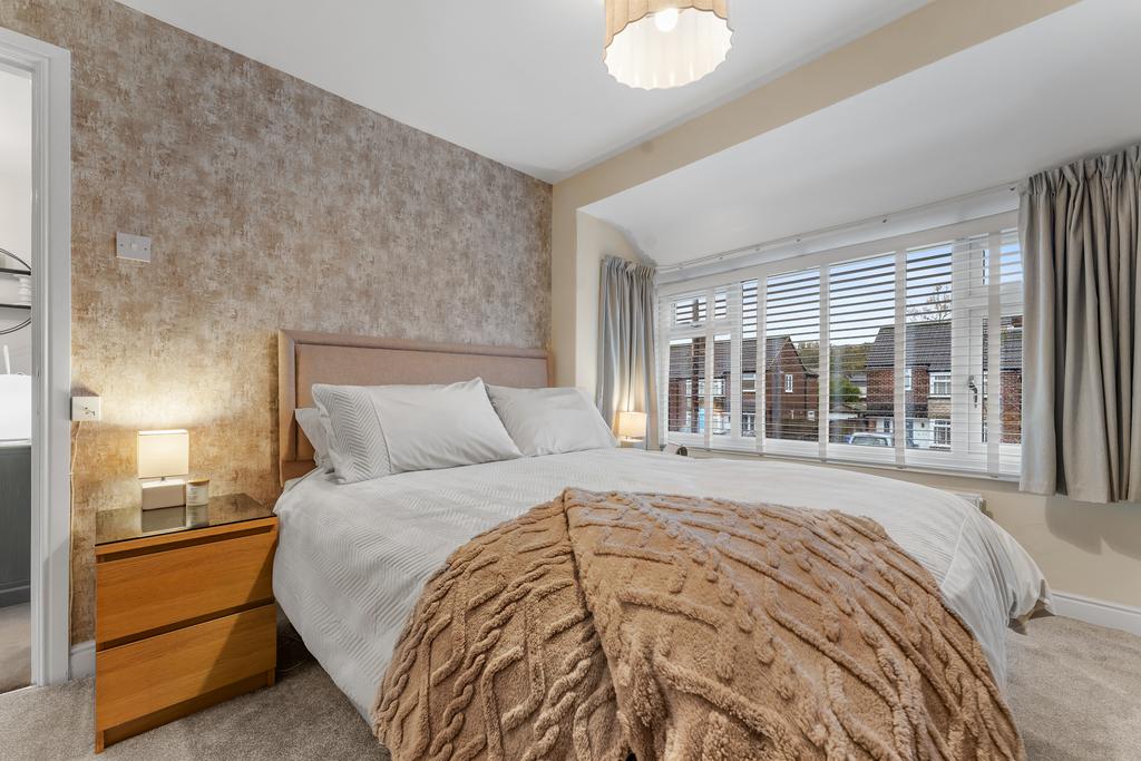 3 Watton Close5.jpg