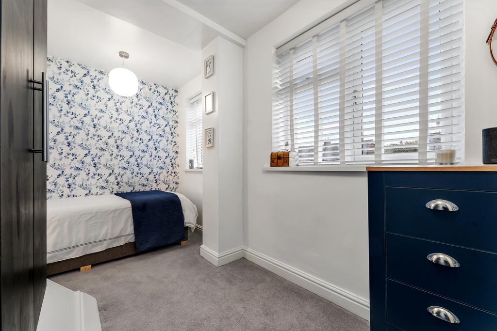 3 Watton Close6.jpg