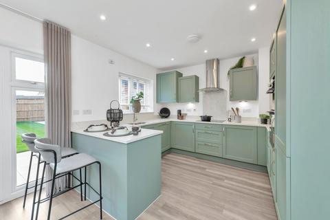4 bedroom detached house for sale, Sandy Road, Willington , Bedfordshire, MK43