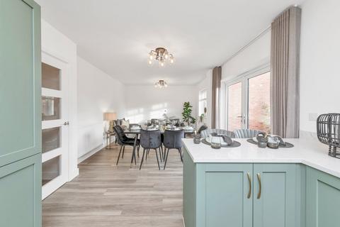 4 bedroom detached house for sale, Sandy Road, Willington , Bedfordshire, MK43