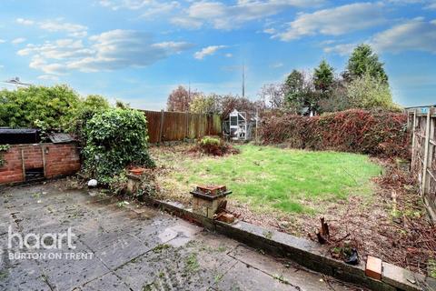 2 bedroom detached bungalow for sale, Renshaw Drive, Swadlincote