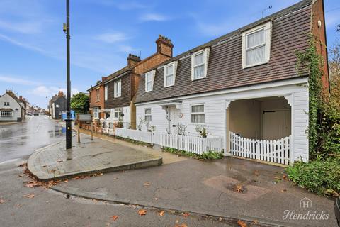 undefined, South Street, Rochford, SS4 1