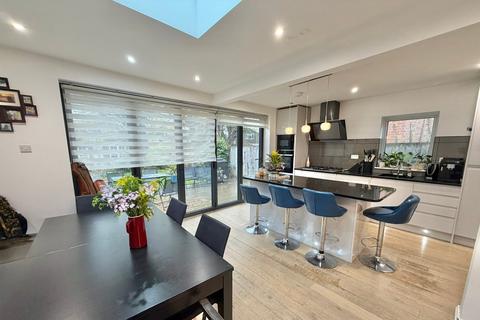 undefined, Darby Green Road, CAMBERLEY GU17