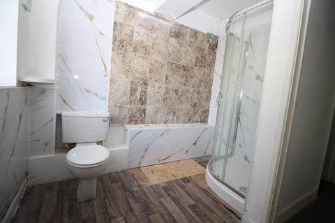 2 bedroom apartment for sale, Hayes Road, Clacton-on-Sea