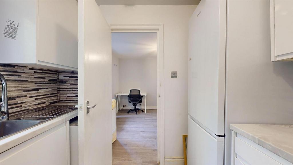 691457b6cb56e9ffa84493c7 39ef9d44e89289c2f068de247