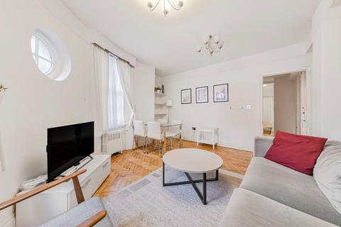 2 bedroom flat for sale, Princess Court, Queensway, London W2