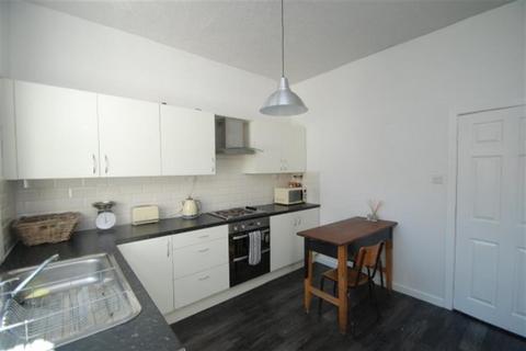 2 bedroom terraced house to rent, Croft Street, Stalybridge, Cheshire