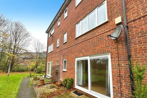 1 bedroom flat to rent, Wesley Drive, Surrey TW20