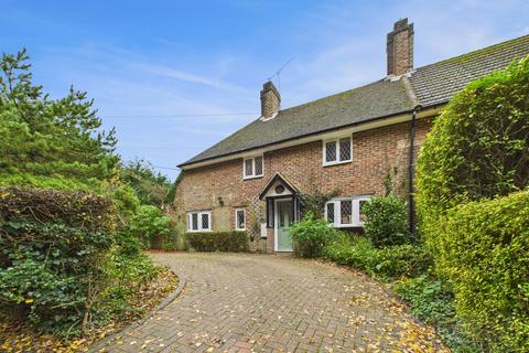 undefined, Bonnetts Lane, Crawley RH11