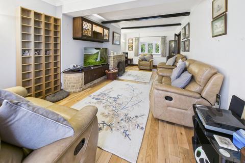 undefined, Bonnetts Lane, Crawley RH11