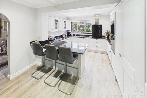 undefined, Bonnetts Lane, Crawley RH11