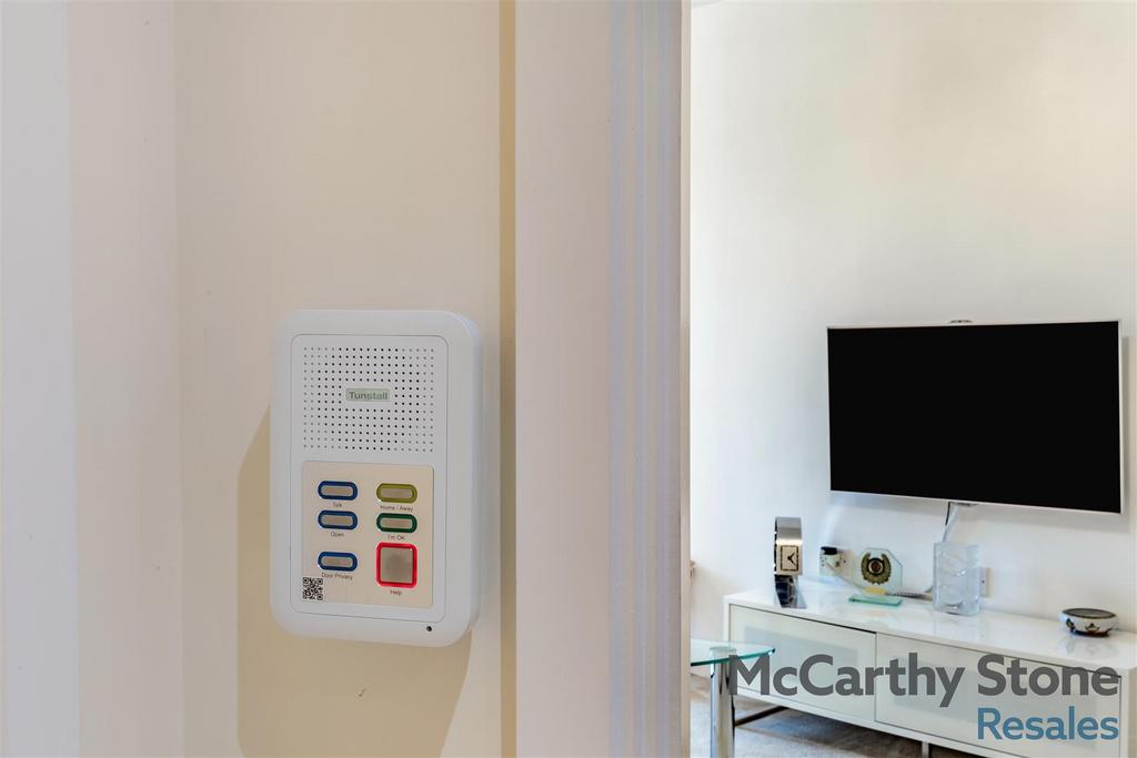 8668966-interior09.jpg