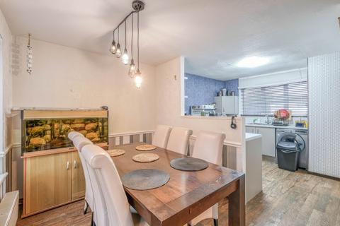 3 bedroom semi-detached house for sale, Garway Close, Redditch, B98