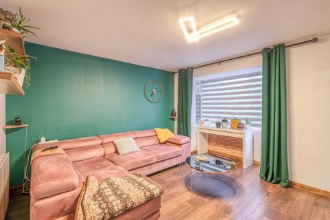 3 bedroom semi-detached house for sale, Garway Close, Redditch, B98